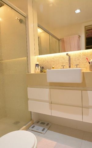 Apartamento à venda com 98m², 3 quartos e 2 vagasBanheiro da Suíte