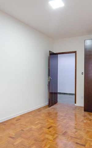 Casa à venda com 500m², 15 quartos e 3 vagas Casa à venda com 500m², 15 quartos e 3 vagasQuarto 2