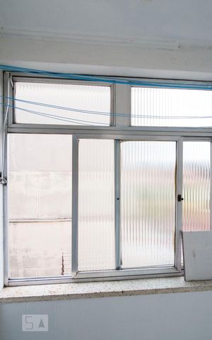 Apartamento à venda com 42m², 1 quarto e sem vagaÁrea de Serviço