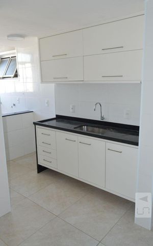 Apartamento à venda com 90m², 2 quartos e 1 vagaCozinha e Área de Serviço
