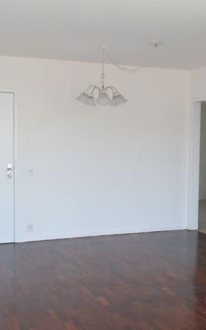 Apartamento à venda com 90m², 2 quartos e 1 vagaSala