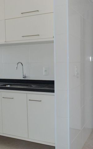 Apartamento à venda com 90m², 2 quartos e 1 vagaCozinha e Área de Serviço