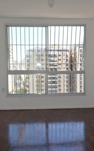 Apartamento à venda com 90m², 2 quartos e 1 vagaSala