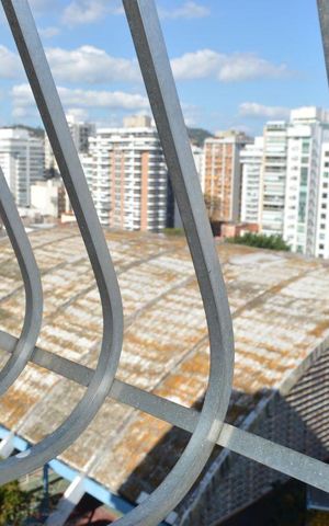 Apartamento à venda com 90m², 2 quartos e 1 vagaVista da Área de Serviço