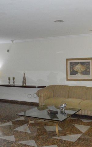Apartamento à venda com 90m², 2 quartos e 1 vagaHall de Entrada