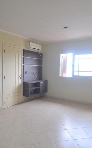 Casa à venda com 511m², 4 quartos e 10 vagasSuíte