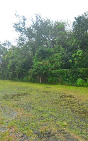 Casa à venda com 511m², 4 quartos e 10 vagasPátio