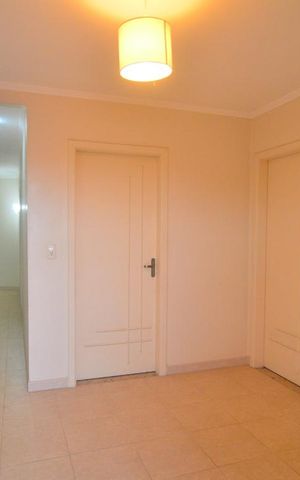 Casa à venda com 511m², 4 quartos e 10 vagasSala 2