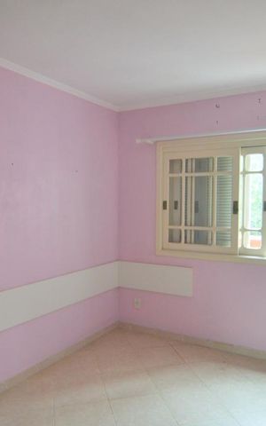 Casa à venda com 511m², 4 quartos e 10 vagasQuarto 2