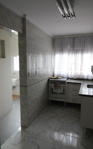 Apartamento à venda com 93m², 3 quartos e 2 vagasCozinha
