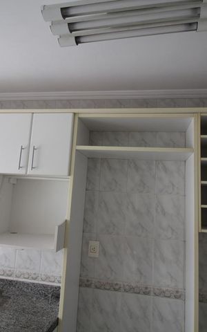 Apartamento à venda com 93m², 3 quartos e 2 vagasCozinha - Armários