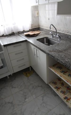 Apartamento à venda com 93m², 3 quartos e 2 vagasCozinha