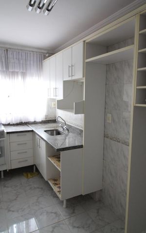 Apartamento à venda com 93m², 3 quartos e 2 vagasCozinha