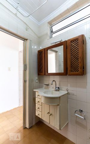 Studio para alugar com 38m², 1 quarto e sem vagaBanheiro
