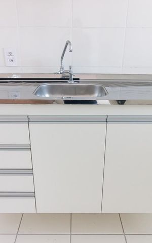 Apartamento à venda com 55m², 2 quartos e 1 vagaCozinha - pia e gabinete