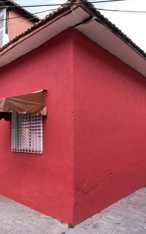 Casa à venda com 48m², 2 quartos e sem vagaFachada e Área externa compartilhada