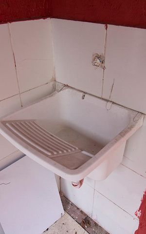 Casa à venda com 48m², 2 quartos e sem vagaDetalhe Área de Serviço
