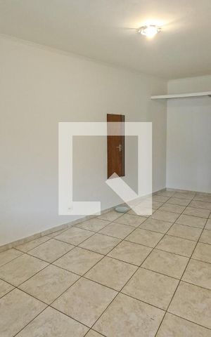 Casa à venda com 250m², 3 quartos e 1 vaga Casa à venda com 250m², 3 quartos e 1 vagaQuarto 3