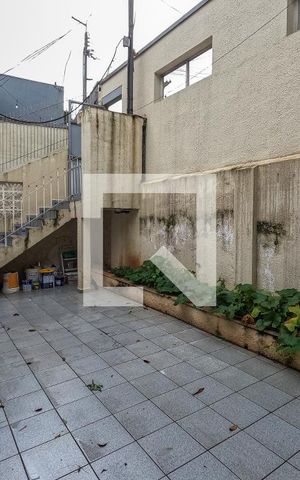Casa à venda com 250m², 3 quartos e 1 vaga Casa à venda com 250m², 3 quartos e 1 vagaÁrea Externa