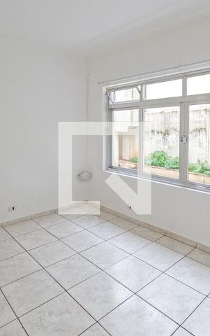 Casa à venda com 250m², 3 quartos e 1 vaga Casa à venda com 250m², 3 quartos e 1 vagaSala 2