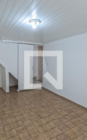 Casa à venda com 250m², 3 quartos e 1 vaga Casa à venda com 250m², 3 quartos e 1 vagaQuarto 1