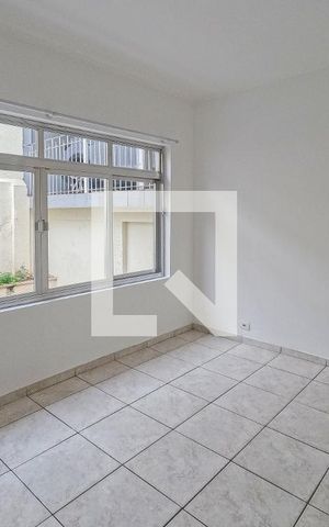 Casa à venda com 250m², 3 quartos e 1 vaga Casa à venda com 250m², 3 quartos e 1 vagaSala 2