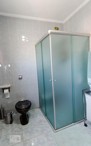 Casa à venda com 430m², 3 quartos e 1 vaga Casa à venda com 430m², 3 quartos e 1 vagaBanheiro da Suíte