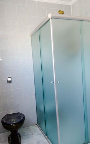 Casa à venda com 430m², 3 quartos e 1 vaga Casa à venda com 430m², 3 quartos e 1 vagaBanheiro da Suíte