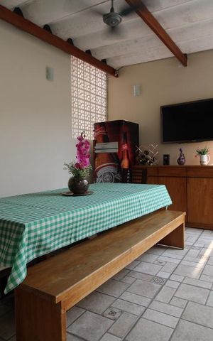 Casa à venda com 180m², 4 quartos e 3 vagasÁrea comum - Churrasqueira