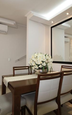 Casa à venda com 180m², 4 quartos e 3 vagasSala