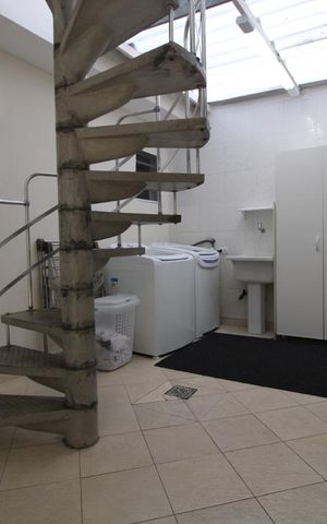 Casa à venda com 180m², 4 quartos e 3 vagasLavanderia