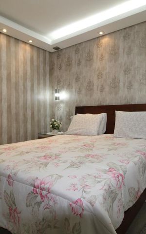 Casa à venda com 180m², 4 quartos e 3 vagasSuíte