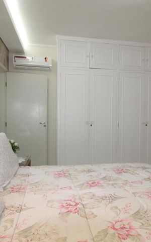 Casa à venda com 180m², 4 quartos e 3 vagasSuíte