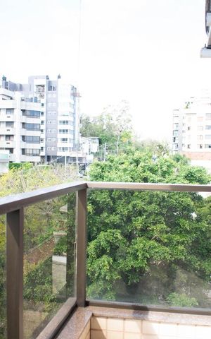 Apartamento à venda com 310m², 3 quartos e 3 vagasVaranda Quarto Suíte