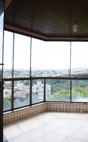 Apartamento à venda com 310m², 3 quartos e 3 vagasVaranda da Sala de Estar