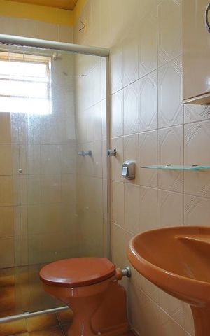 Casa à venda com 120m², 2 quartos e 1 vagaBanheiro