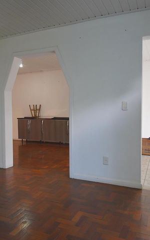 Casa à venda com 120m², 2 quartos e 1 vagaSala