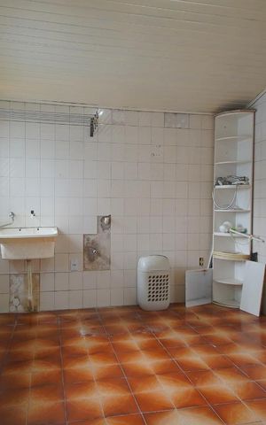 Casa à venda com 120m², 2 quartos e 1 vagaArea de Serviço