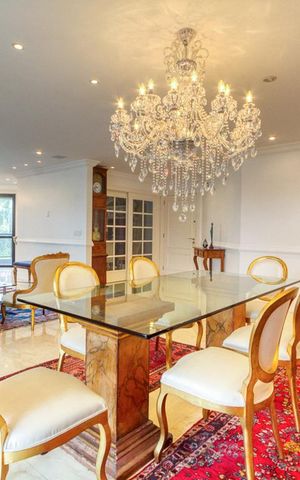 Apartamento à venda com 392m², 4 quartos e 5 vagas Apartamento à venda com 392m², 4 quartos e 5 vagasSala 1
