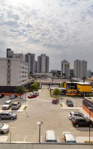 Apartamento à venda com 392m², 4 quartos e 5 vagas Apartamento à venda com 392m², 4 quartos e 5 vagasVista da Suíte 1