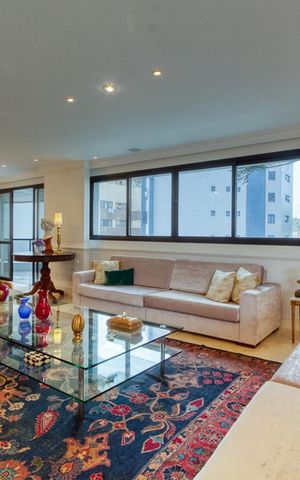 Apartamento à venda com 392m², 4 quartos e 5 vagas Apartamento à venda com 392m², 4 quartos e 5 vagasSala 1