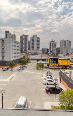 Apartamento à venda com 392m², 4 quartos e 5 vagas Apartamento à venda com 392m², 4 quartos e 5 vagasVista da Suíte 2