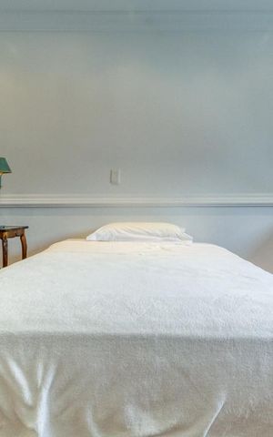 Apartamento à venda com 392m², 4 quartos e 5 vagas Apartamento à venda com 392m², 4 quartos e 5 vagasSuíte 2