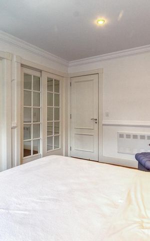 Apartamento à venda com 392m², 4 quartos e 5 vagas Apartamento à venda com 392m², 4 quartos e 5 vagasSuíte 2