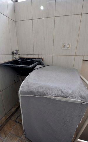 Casa à venda com 200m², 4 quartos e 2 vagasÁrea de Serviço da Edícula