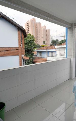 Casa à venda com 200m², 4 quartos e 2 vagasVaranda
