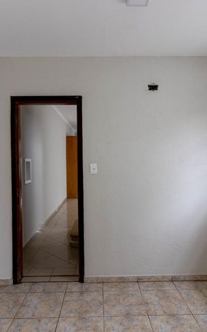 Casa para alugar com 160m², 3 quartos e 2 vagas Casa para alugar com 160m², 3 quartos e 2 vagasCopa e Cozinha