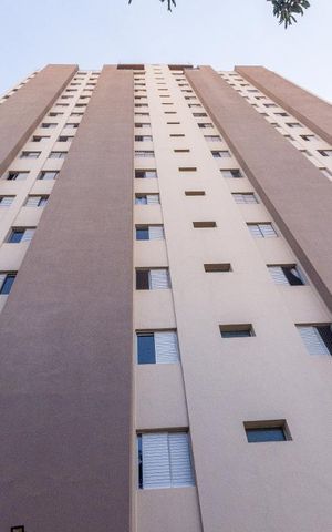 Apartamento para alugar com 80m², 2 quartos e 1 vaga Apartamento para alugar com 80m², 2 quartos e 1 vagaFachada