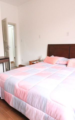 Casa à venda com 220m², 5 quartos e 2 vagasQuarto 3