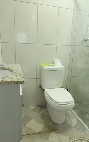 Casa à venda com 220m², 5 quartos e 2 vagasBanheiro 1